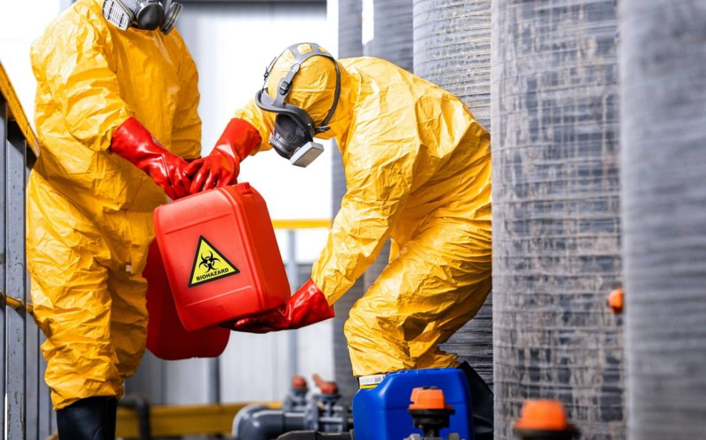 hazmat kimyasal sızıntı ve döküntülere müdahale eğitimi